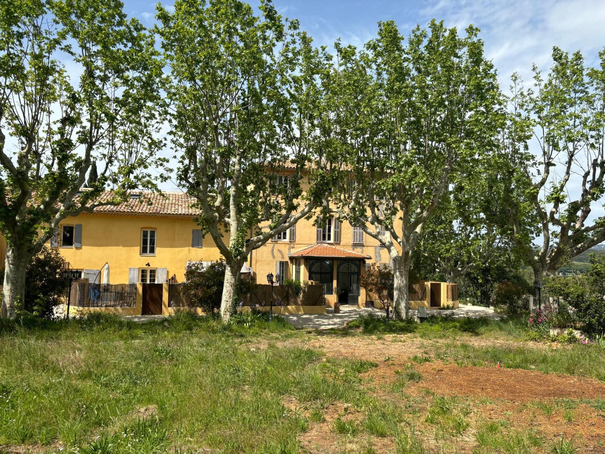 Appartement De Standing Dans Une Bastide Aixoise Екс ан Прованс Екстериор снимка